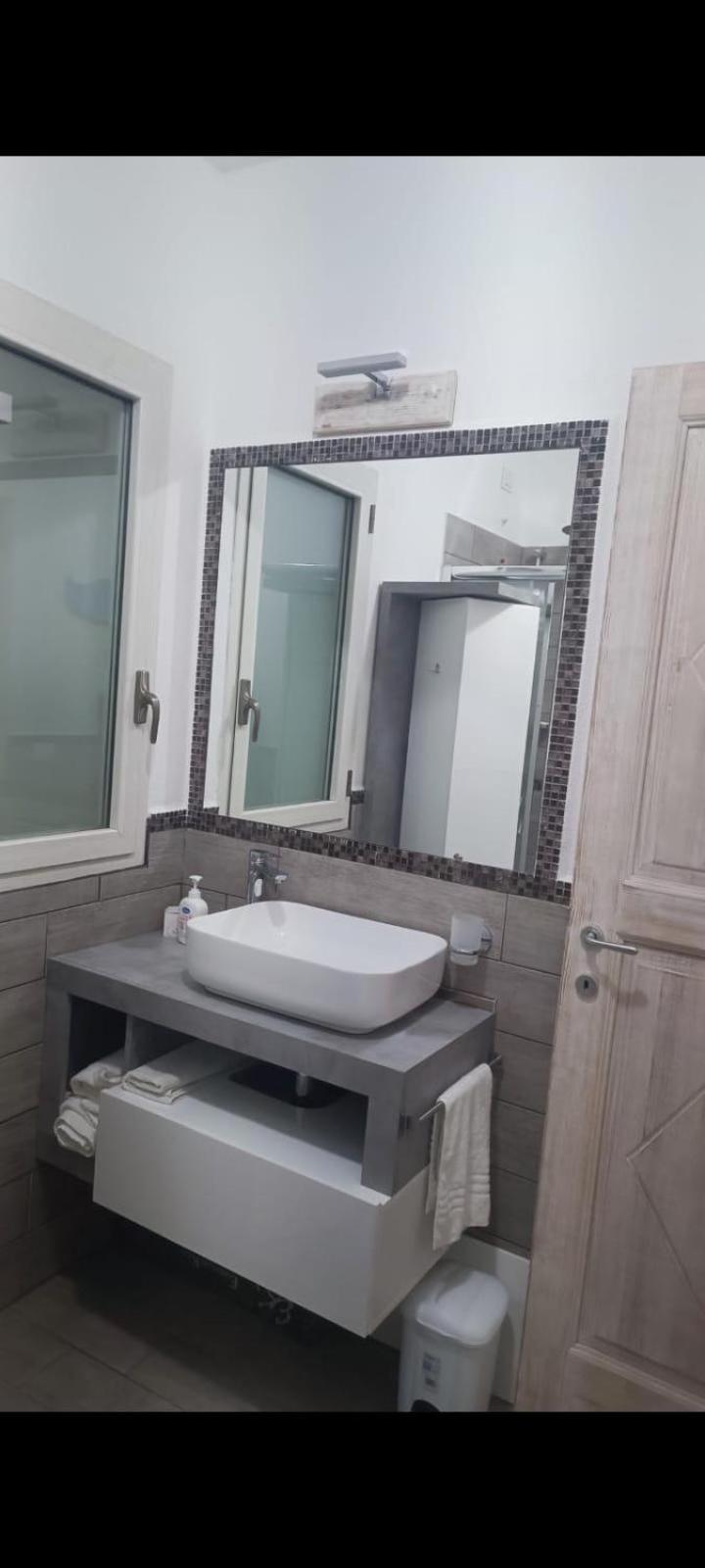 Le Perle Sts Apartment Палау Екстериор снимка